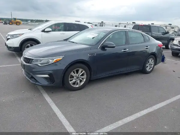 5XXGT4L30KG278255 2019 KIA OPTIMA - Image 2