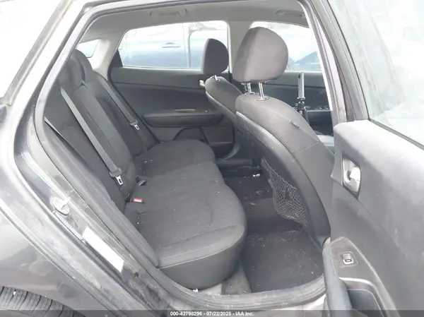 5XXGT4L30KG278255 2019 KIA OPTIMA - Image 8