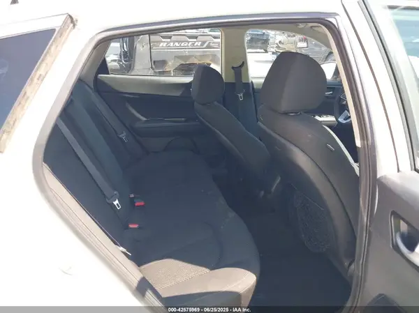5XXGT4L30KG278448 2019 KIA OPTIMA - Image 8