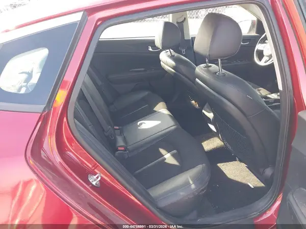 5XXGT4L30KG279857 2019 KIA OPTIMA - Image 8