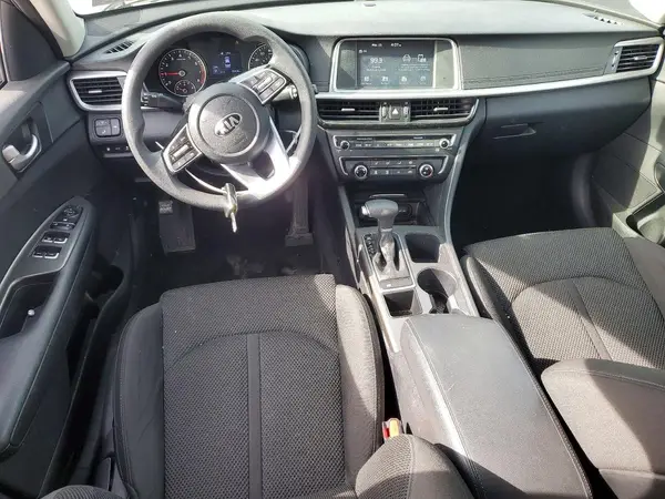 5XXGT4L30KG281804 2019 KIA OPTIMA - Image 8
