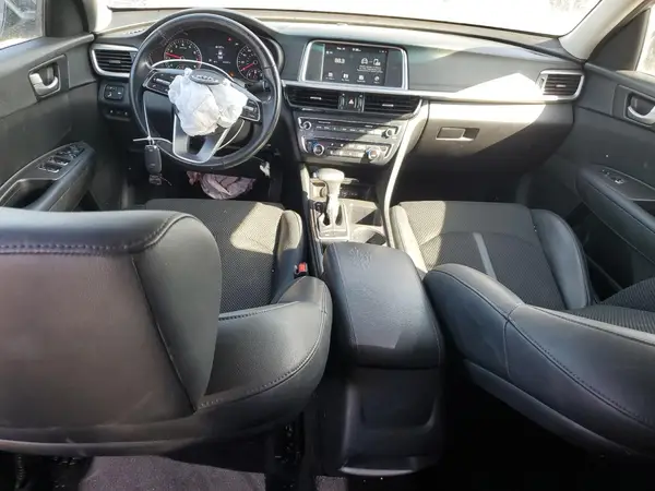 5XXGT4L30KG283293 2019 KIA OPTIMA - Image 8