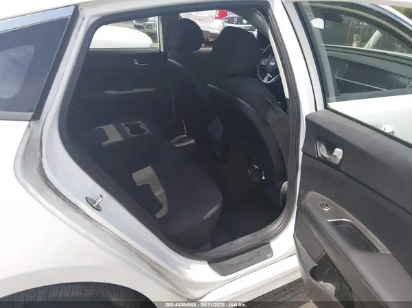 5XXGT4L30KG283536 2019 KIA OPTIMA - Image 8