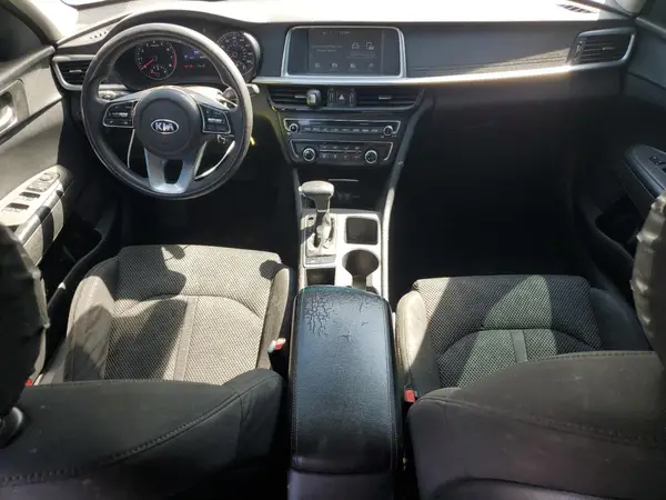 5XXGT4L30KG283939 2019 KIA OPTIMA - Image 8