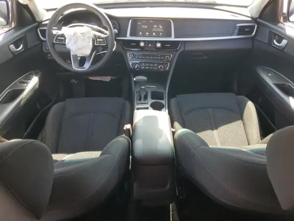5XXGT4L30KG284203 2019 KIA OPTIMA - Image 8