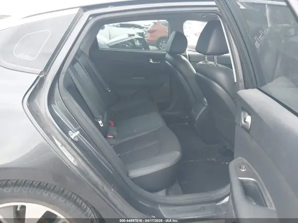 5XXGT4L30KG284721 2019 KIA OPTIMA - Image 8