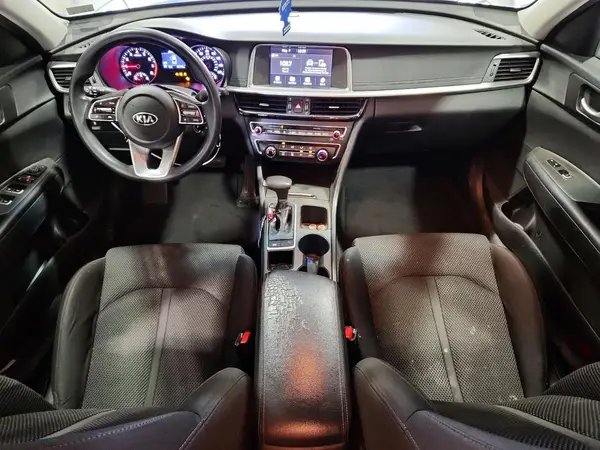 5XXGT4L30KG284797 2019 KIA OPTIMA - Image 8
