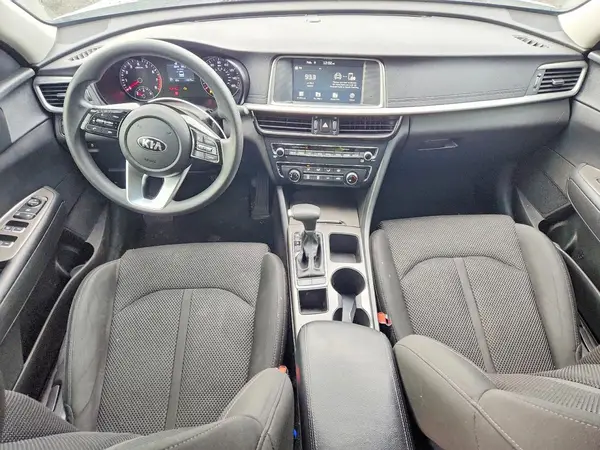 5XXGT4L30KG284928 2019 KIA OPTIMA - Image 8