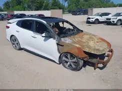 5XXGT4L30KG289594 2019 KIA OPTIMA