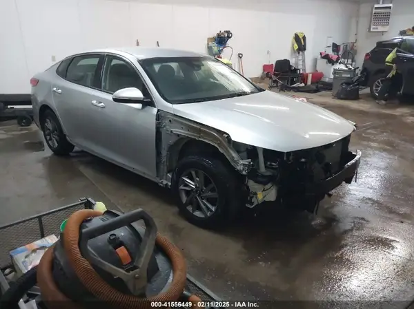 5XXGT4L30KG290244 2019 KIA OPTIMA - Image 1