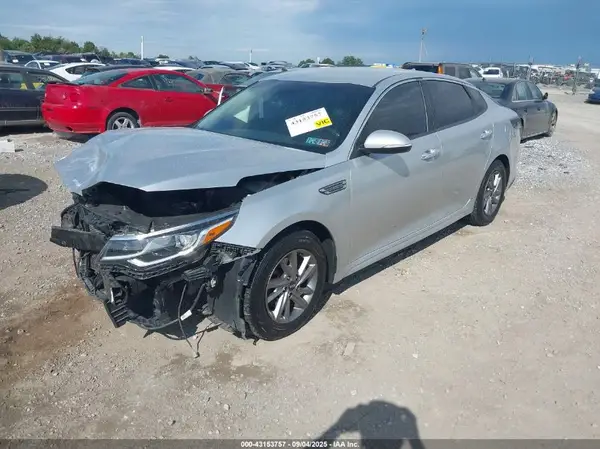 5XXGT4L30KG292382 2019 KIA OPTIMA - Image 2