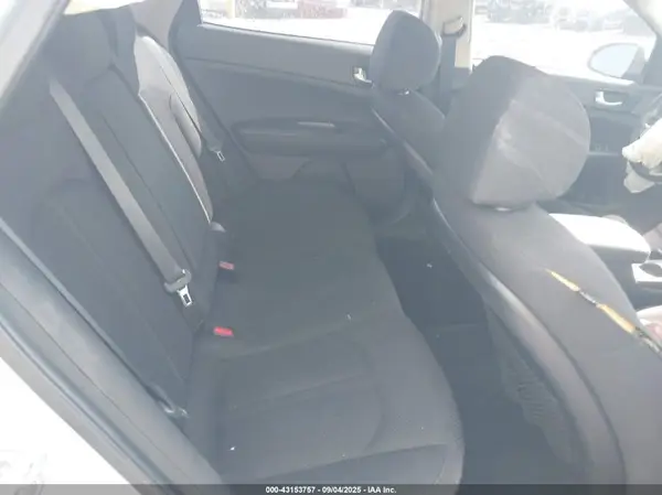 5XXGT4L30KG292382 2019 KIA OPTIMA - Image 8