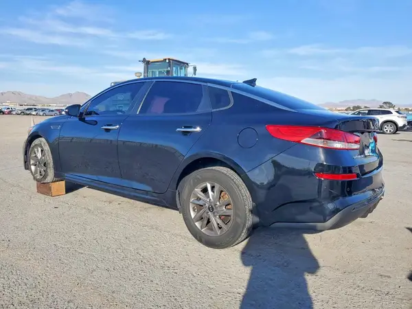 5XXGT4L30KG296898 2019 KIA OPTIMA - Image 2