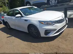 5XXGT4L30KG298070 2019 KIA OPTIMA