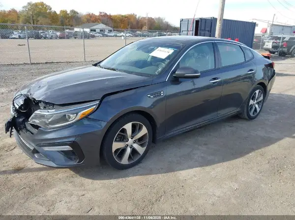 5XXGT4L30KG302960 2019 KIA OPTIMA - Image 2