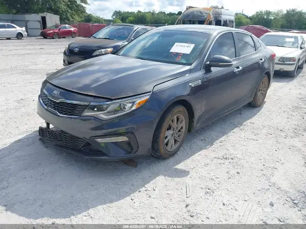 5XXGT4L30KG303445 2019 KIA OPTIMA - Image 2