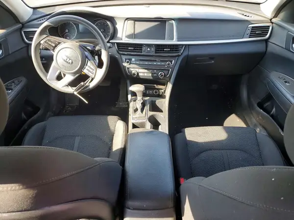 5XXGT4L30KG303803 2019 KIA OPTIMA - Image 8
