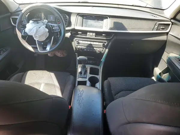 5XXGT4L30KG304403 2019 KIA OPTIMA - Image 8