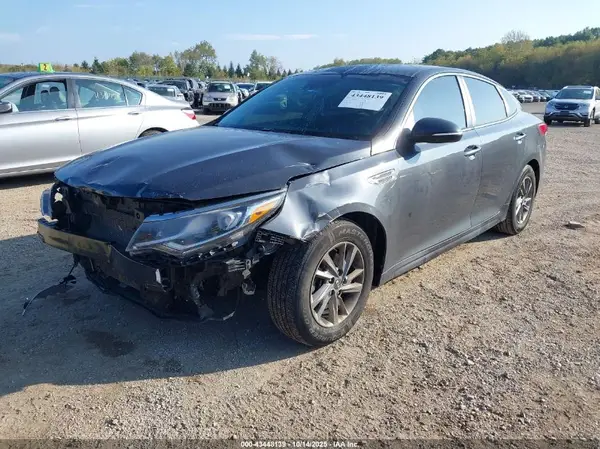 5XXGT4L30KG304434 2019 KIA OPTIMA - Image 2
