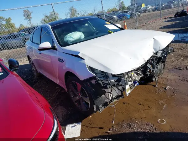 5XXGT4L30KG306779 2019 KIA OPTIMA - Image 1