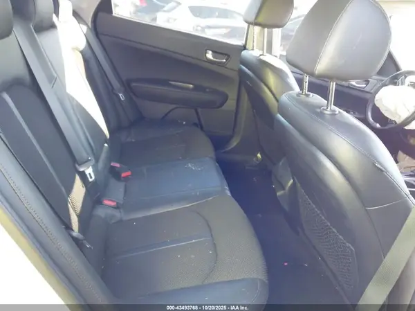 5XXGT4L30KG306779 2019 KIA OPTIMA - Image 8