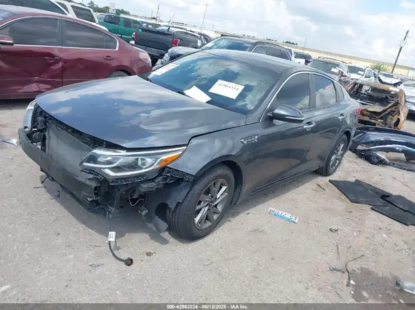 5XXGT4L30KG307611 2019 KIA OPTIMA - Image 2