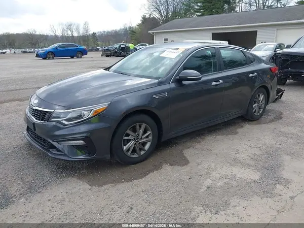 5XXGT4L30KG308483 2019 KIA OPTIMA - Image 2