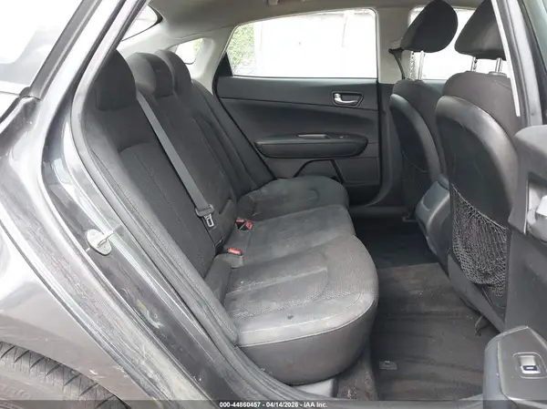 5XXGT4L30KG308483 2019 KIA OPTIMA - Image 8