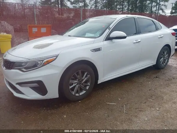 5XXGT4L30KG308578 2019 KIA OPTIMA - Image 2