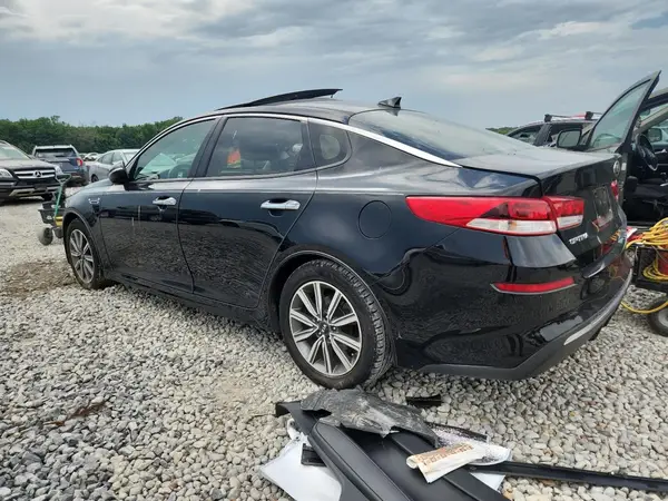 5XXGT4L30KG308662 2019 KIA OPTIMA - Image 2