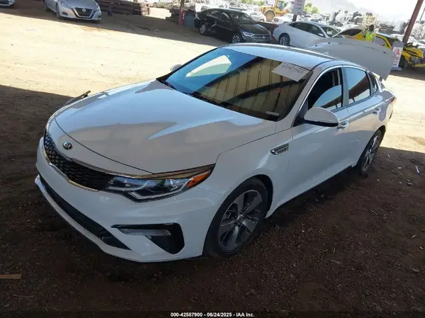 5XXGT4L30KG315661 2019 KIA OPTIMA - Image 2