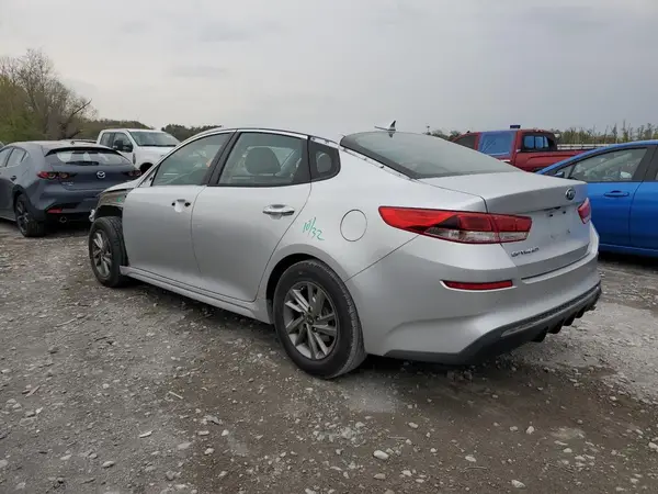 5XXGT4L30KG318317 2019 KIA OPTIMA - Image 2
