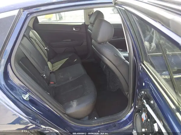 5XXGT4L30KG319290 2019 KIA OPTIMA - Image 8