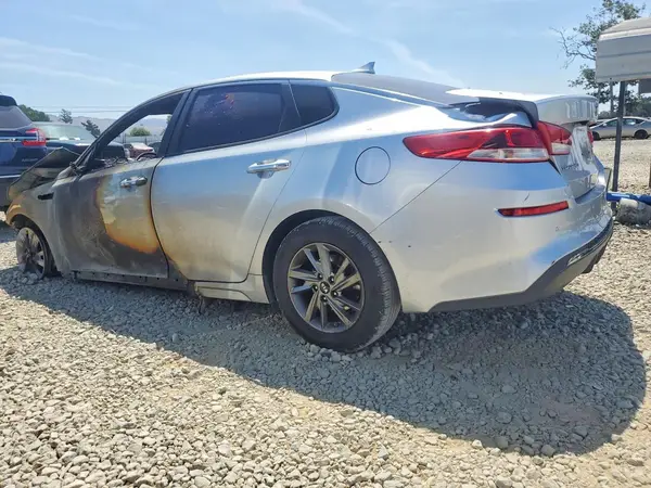 5XXGT4L30KG323095 2019 KIA OPTIMA - Image 2