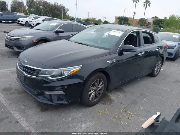 5XXGT4L30KG324876 2019 KIA OPTIMA - Image 2