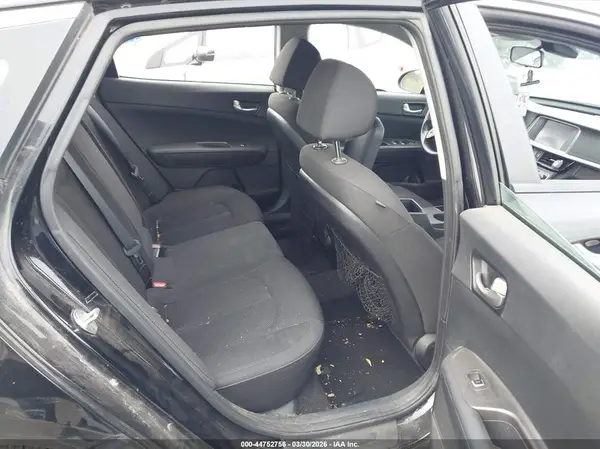 5XXGT4L30KG324876 2019 KIA OPTIMA - Image 8