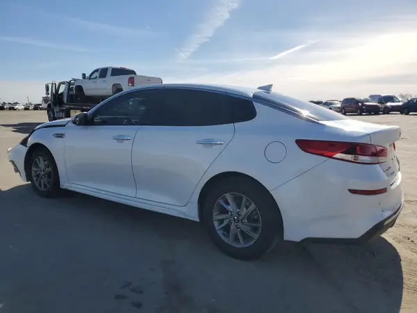 5XXGT4L30KG327213 2019 KIA OPTIMA - Image 2