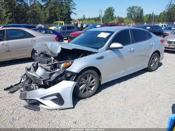 5XXGT4L30KG327423 2019 KIA OPTIMA - Image 2