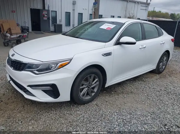 5XXGT4L30KG329401 2019 KIA OPTIMA - Image 2
