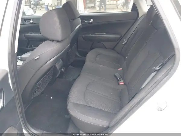5XXGT4L30KG329401 2019 KIA OPTIMA - Image 8