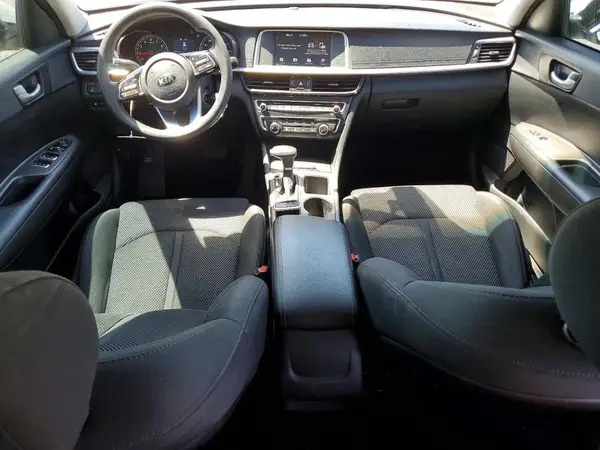 5XXGT4L30KG329415 2019 KIA OPTIMA - Image 8