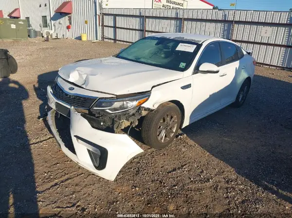 5XXGT4L30KG331875 2019 KIA OPTIMA - Image 2