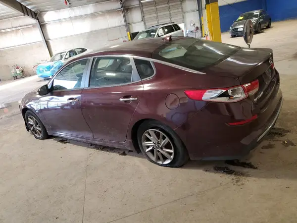 5XXGT4L30KG334064 2019 KIA OPTIMA - Image 2