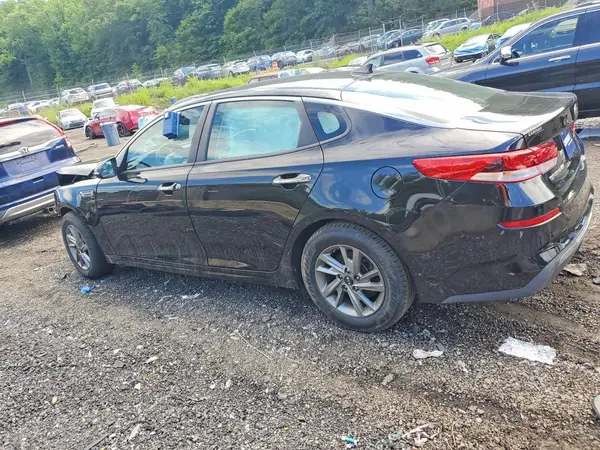 5XXGT4L30KG335800 2019 KIA OPTIMA - Image 2