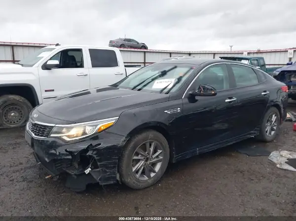 5XXGT4L30KG336557 2019 KIA OPTIMA - Image 2