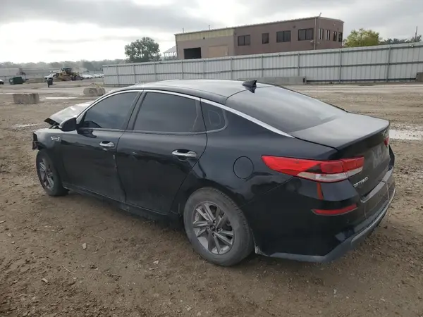5XXGT4L30KG345520 2019 KIA OPTIMA - Image 2