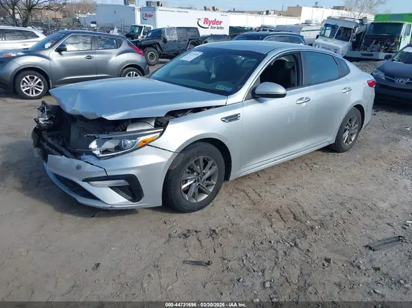 5XXGT4L30KG347350 2019 KIA OPTIMA - Image 2