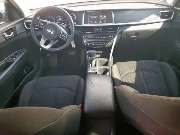 5XXGT4L30KG347560 2019 KIA OPTIMA - Image 8