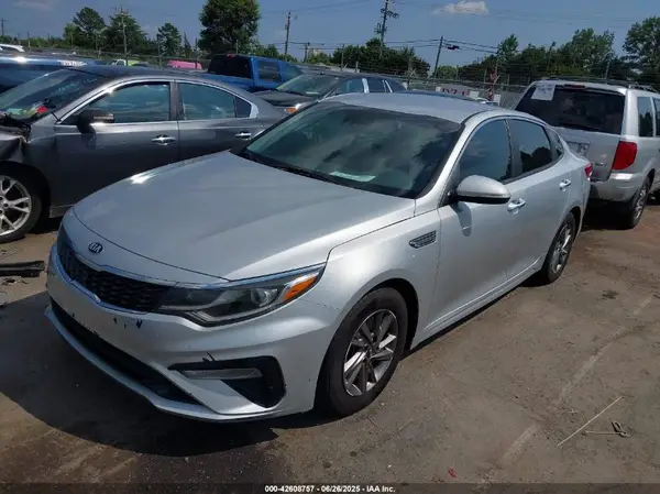 5XXGT4L30KG348613 2019 KIA OPTIMA - Image 2