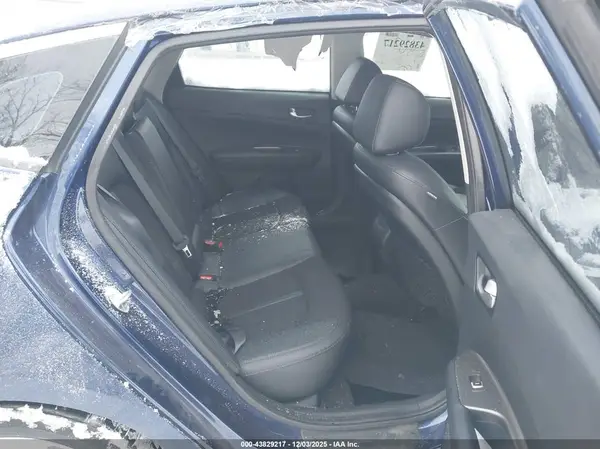 5XXGT4L30KG349907 2019 KIA OPTIMA - Image 8